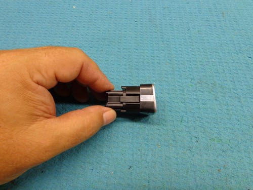 INTERRUPTOR BOTÓN ENCENDIDO PARA ARRANQUE PULSADOR CHEVROLET CAMARO 16 17 18 19 - Imagen 3 de 6