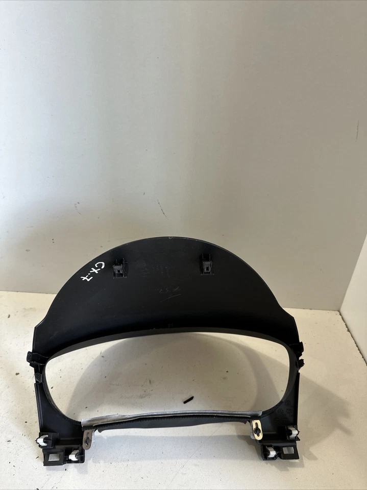Mazda Cx-7 Speedometer Surround Trim E22155420 Genuine 2.2D 2011 - Image 2 of 4