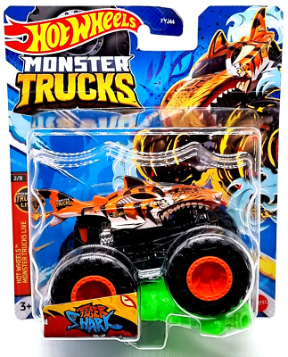 Mattel Hot Wheels  Monster Trucks HNW23 Tiger Shark
