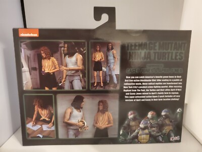 NECA TMNT Ninja Turtles Casey Jones / April O'Neil Farmhouse 2
