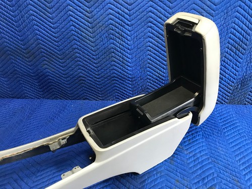 01-06 LEXUS LS430 Console Front Floor Gray - Picture 6 of 10