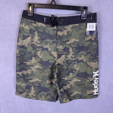Hurly Sharkbait Camo Boardshorts BOYS Size 16 ' 9" Inseam Above the knee