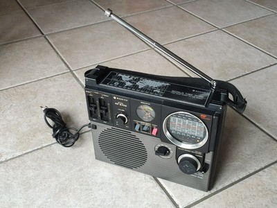 SANYO RP 8700 Transistorradio Weltempfänger Vintage Radio