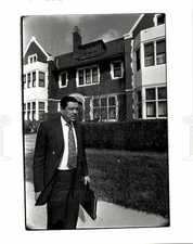 1984 Press Photo Gerald Vincent Pres - dfpb71257