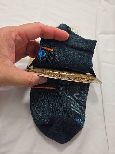 NWT Smartwool Run Women's Medium 45% Merino Wool Zero Cushion Ankle Height Socks - Picture 4 of 4