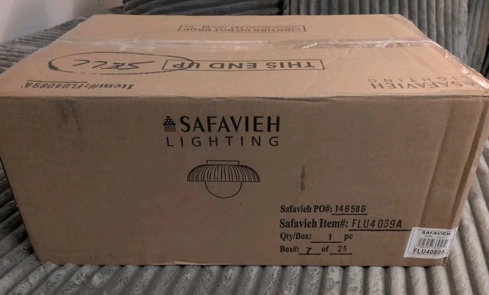 Lámpara de techo de montaje empotrado de vidrio Josh & Main Safavieh Grima Irene Foto 4 de 4