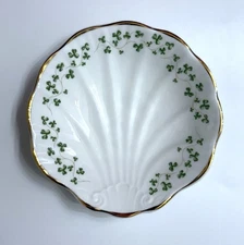 Royal Tara Ireland Shamrock Shell Shaped Fine Bone China Trinket Candy Dish
