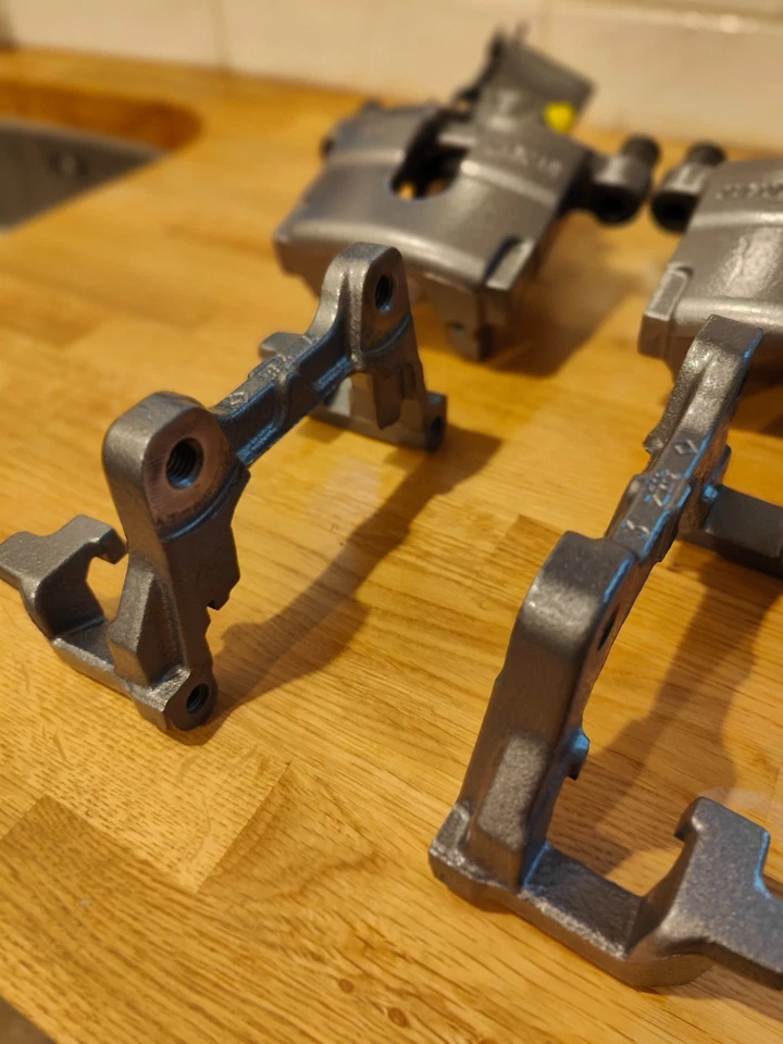 JAGUAR XF 2009-2010 Rear Brake Callipers 997 998 Genuine Fully Refurbished - Image 4 of 4