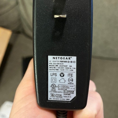 Netgear AC1750 WiFi Cable Modem Router (C6300) & Network Range Extender EX6100v2 - Afbeelding 12 van 12