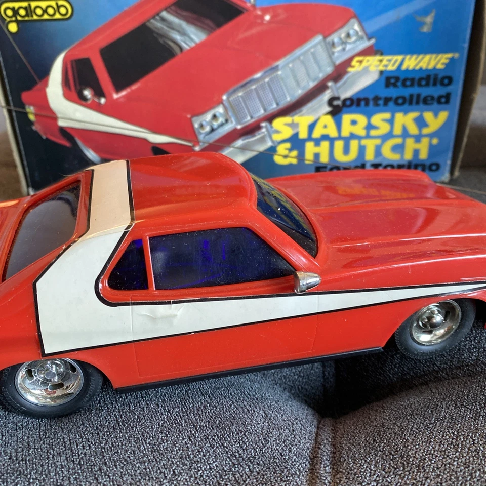 1976 vintage Galoob STARSKY & HUTCH Ford TORINO Speedway RADIO CONTROL car! - Image 3 of 4