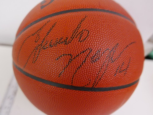 EDUARDO NAJERA & RAJA BELL DALLAS MAVERICKS AUTOGRAPHED BASKETBALL COA JSA - Picture 4 of 11