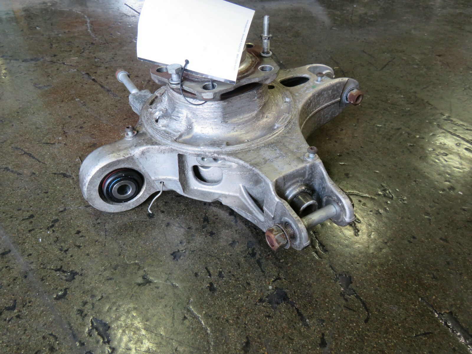 Ferrari FF, LH, Left, Rear Knuckle w/ Hub, Used, Dmg, P/N 268379 s/c 276809