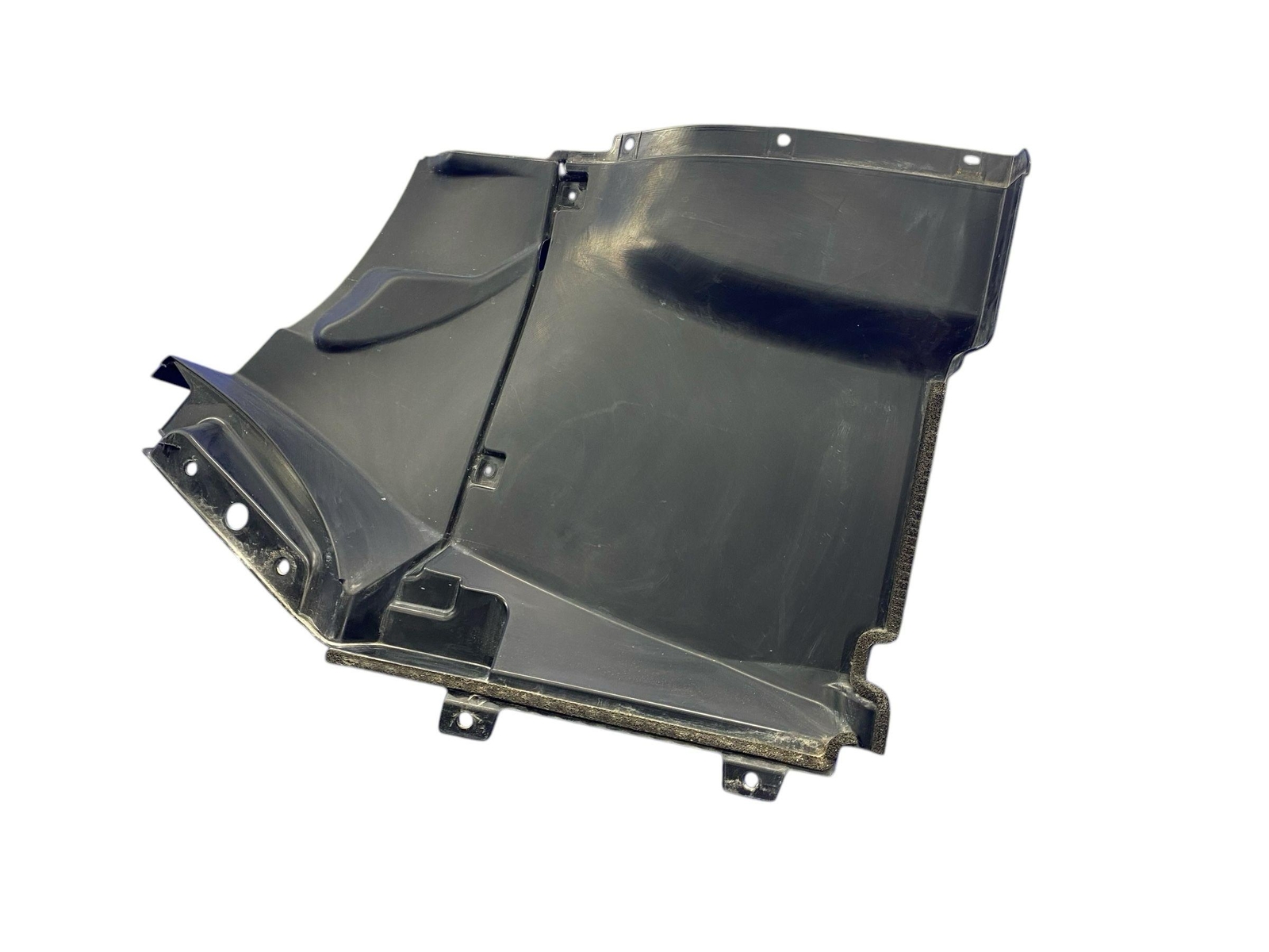 2016-2021 MCLAREN 570S REAR RIGHT OUTER RADIATOR AIR DUCT COVER PANEL 13A6528CP