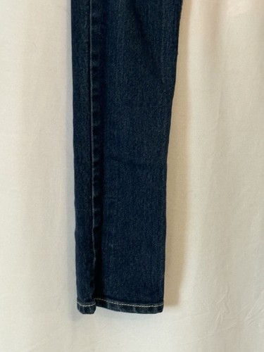 Levis 711 Girl’s Designer Jeans Size 14 Slim Stretch Med Blue Wash Tapered Leg - Picture 9 of 16