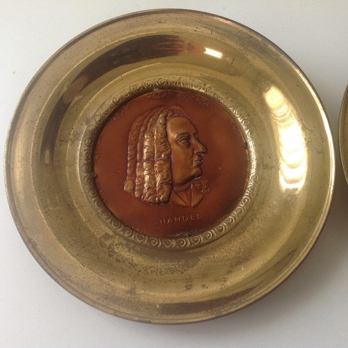 Vintage Solid Brass Wall Hanging Plates Famous Composers Handel & Haydn England - Picture 2 of 7
