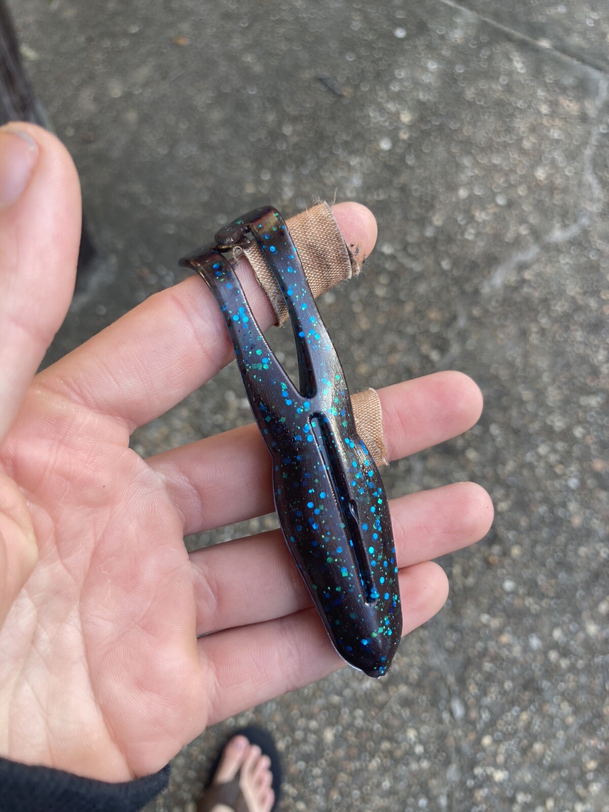 30 pack custom 4” frogs. color: Muddy water. These are perfect for top ...