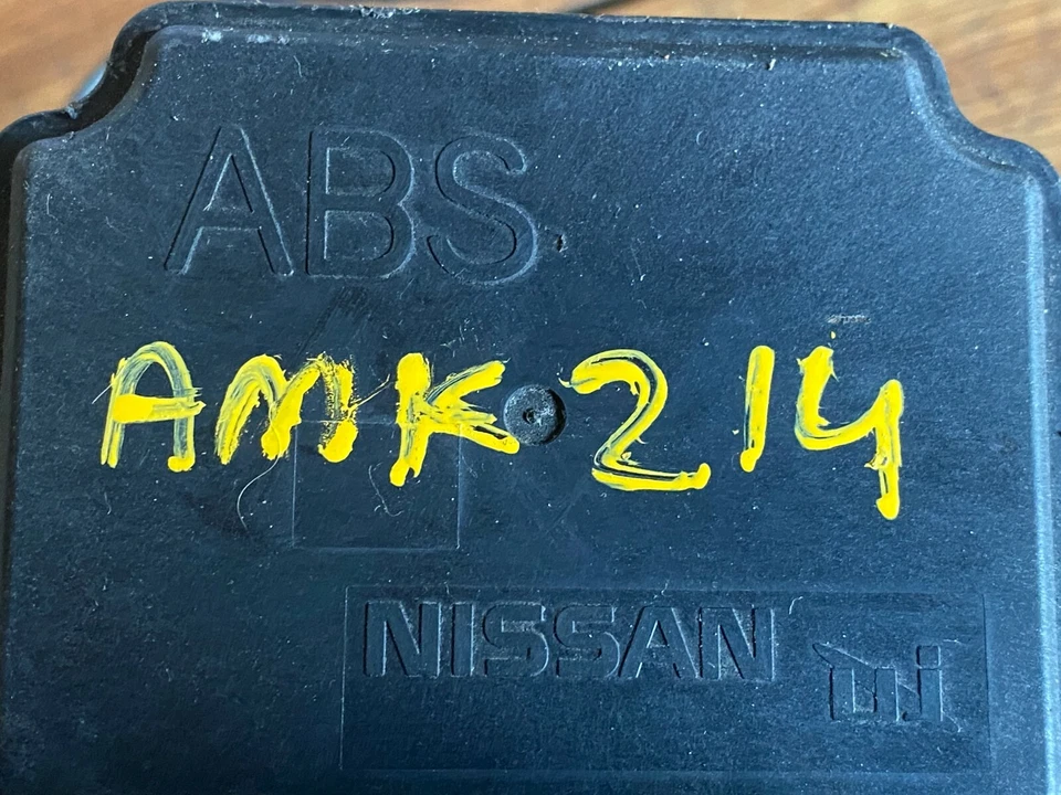 #2002 INFINITI QX4 ABS BOMBA DE FRENO ANTIBLOQUEO CON MÓDULO OEM Foto 2 de 4