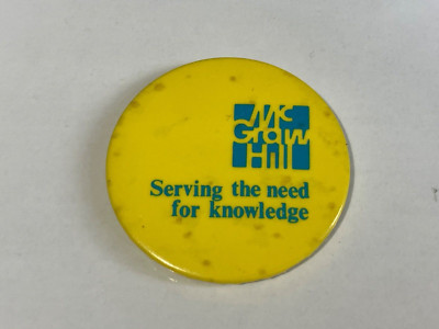 VINTAGE MCGRAW HILL SERVING THE NEED FOR KNOWLEDGE PIN ABZEICHEN