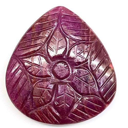59 Cts Unheated Natural Ruby Hand Carved 32x30mm Huge Pendant Size Gemstone - Picture 12 of 21