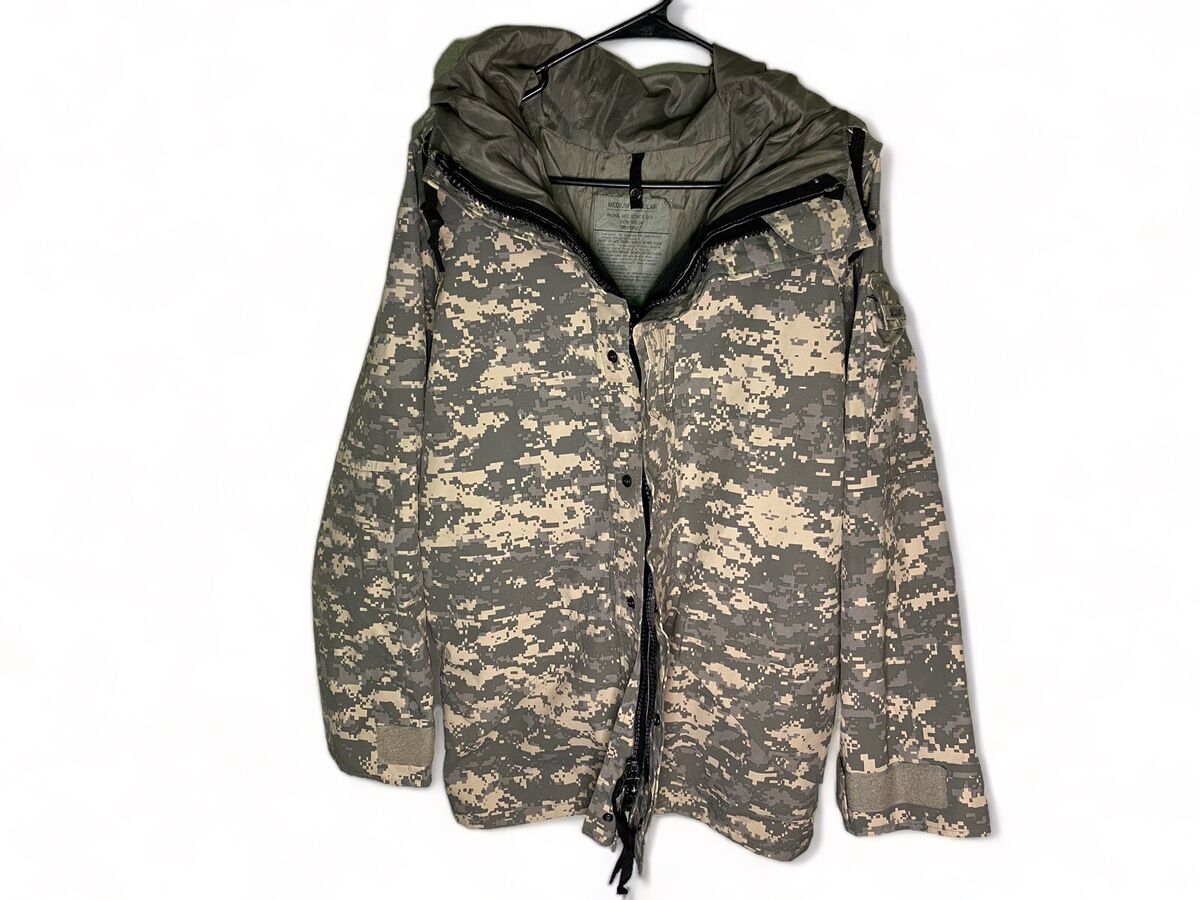 US Army Parka Cold Weather Digital Camouflage Medium Regular US Army Parka Cold Weather Digital Camouflage Medium Regular