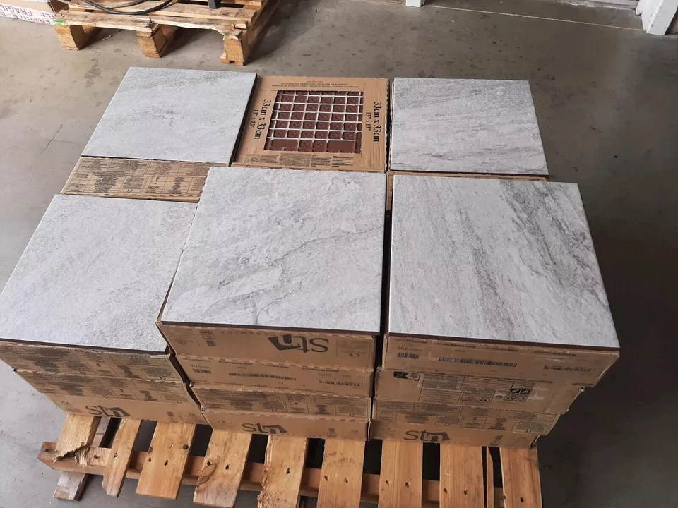 Grey White Very Anti-slip, Stone Look Strong 12mm-Thick Floor Tiles 33x33cm 18m2 - Image 3 of 4