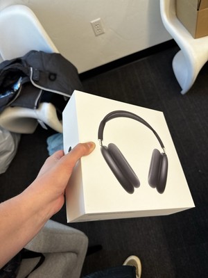 ヘッドホン Air Pods pro MAX spacegray Amazon.com: Apple AirPods Max - Space Gray (Renewed) : Electronics