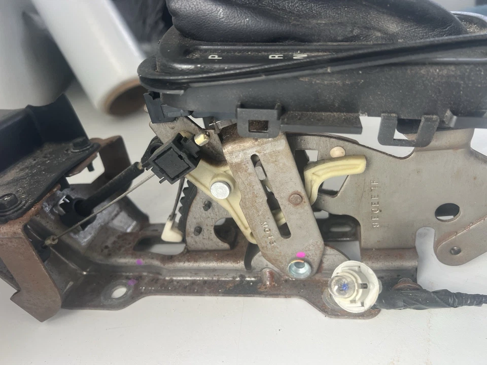 2002 chevrolet monte carlo ss automatic transmission gear floor shifter oem - Image 3 of 4