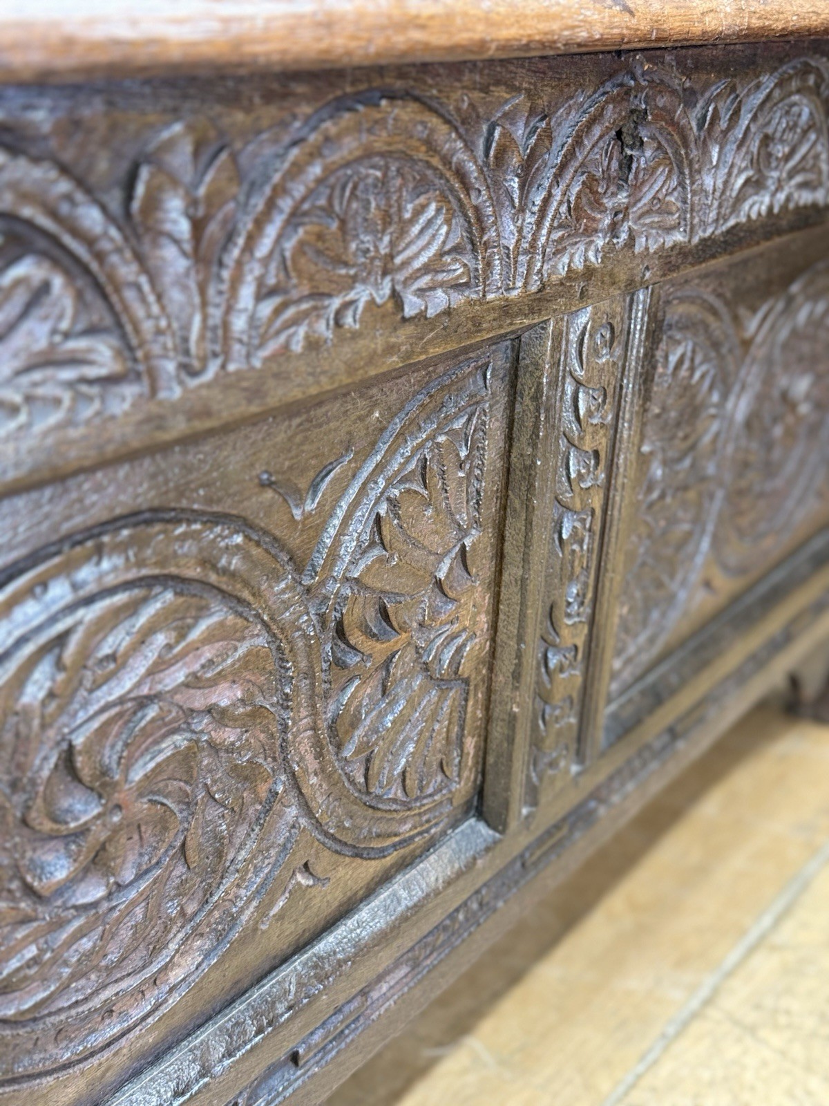 Antique Oak Coffer Carved Blanket Box Chest Trunk Coffee Table TV Stand 18th.C image 10