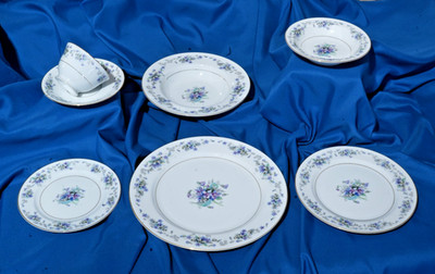 Noritake Violette 3054 China Set 65 Pc 8 Place Settings w/ Serving Pieces Japan