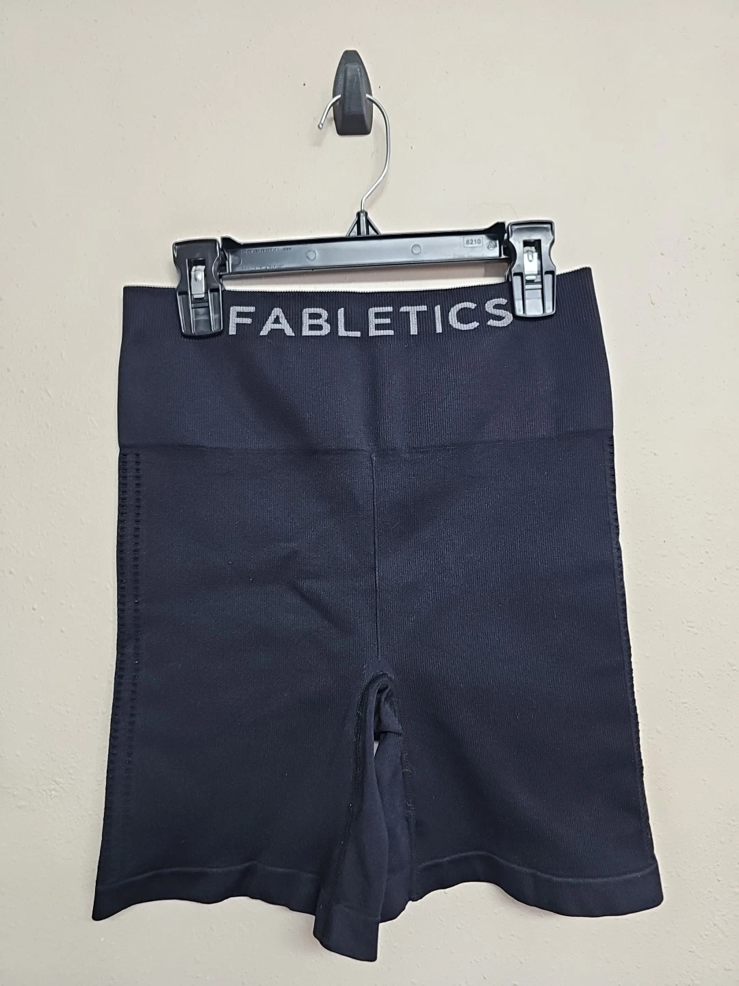 fabletics biker activewear pull on stretch shorts