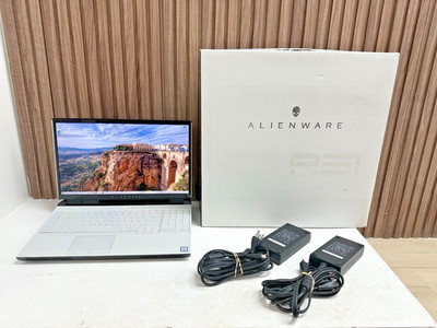 Dell Alienware Area 51m 17'', Intel Core i7 9700, 256GB SSD, 16 GB RAM, RTX 2060