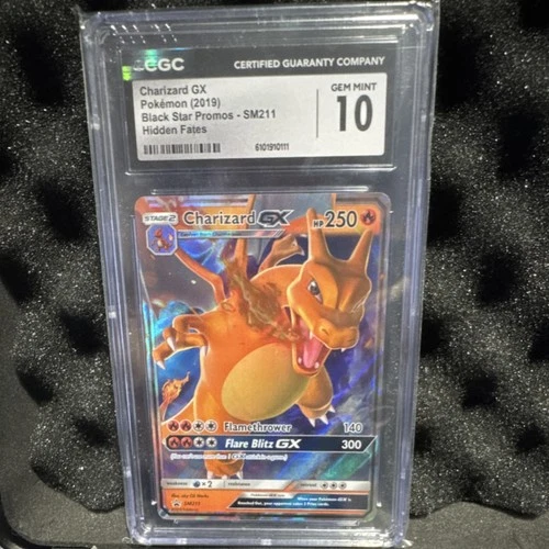 Charizard GX Promo SM211 Hidden Fates Black Star Holo CGC 10 Pokémon TCG