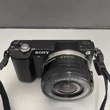 90 NEW Sony Alpha A5000 Mirrorless Camera with 16-50mm lens 20.1MP