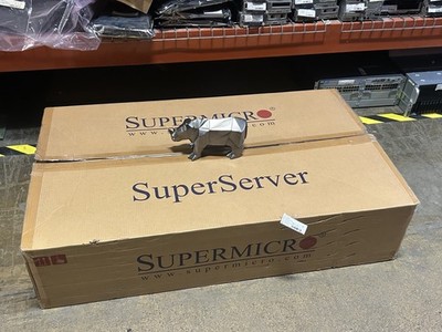 SuperMicro SYS-221GE-NR 2U 4th/5th 4x GPU Server