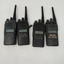 Lot Of 4 Motorola CP185 Walkie Talkie Radios FOR PARTS OR REPAIR