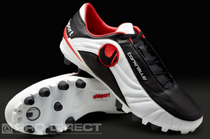 goalkeeper cleats