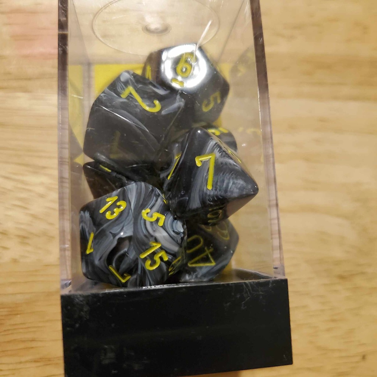 NEW OOP Chessex Vortex Black w/yellow 7 Polyhedral Dice CHX27438