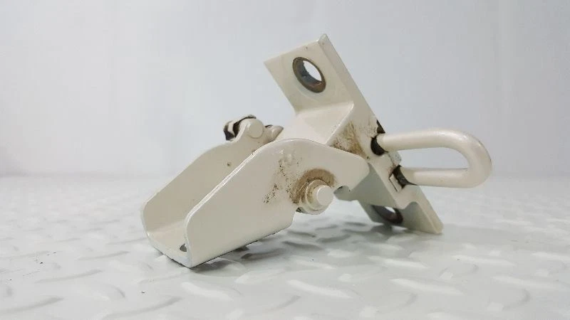 96-98 Audi A6 Quattro Front Passenger Lower Door Hinge - Image 2 of 3