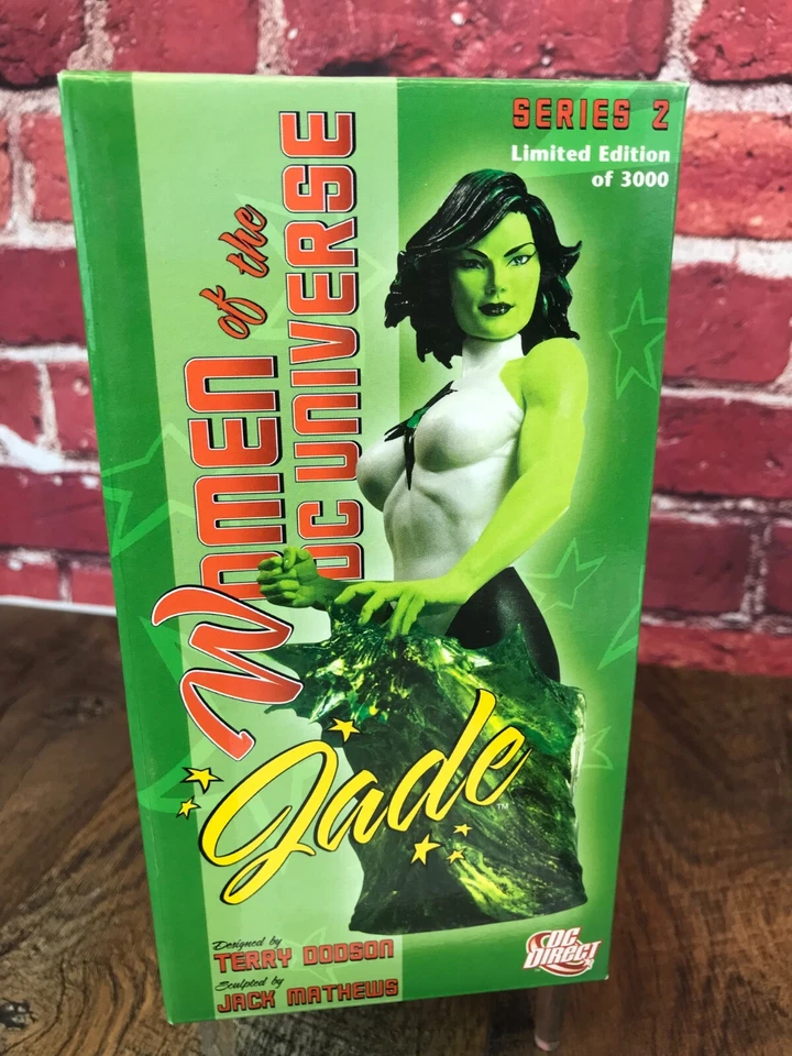 Новый в коробке DC прямой женщин DC вселенной DC JADE бюст фигурка - Терри Додсон - Изображение 3 из 4