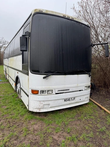 converted bus - Picture 1 of 11