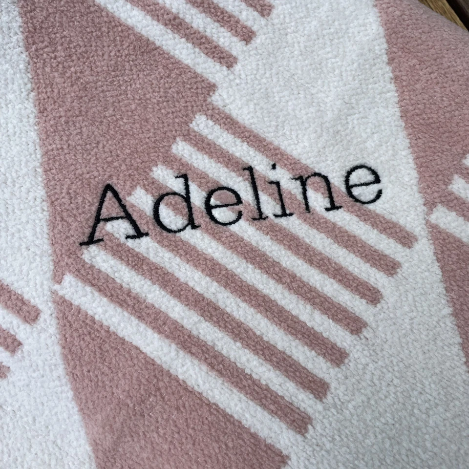 Manta para cochecito Potter Barn moderna para bebé y niños coral marfil con monograma nueva sin etiquetas Foto 4 de 4