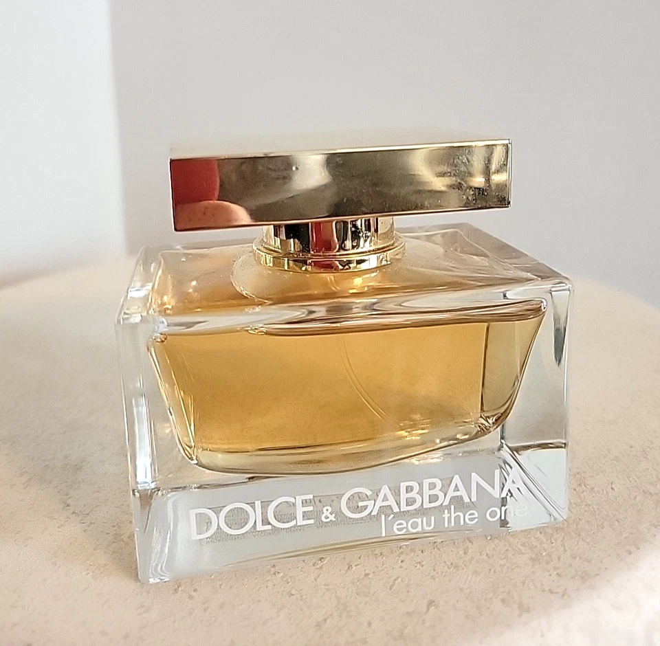 Dolce & Gabbana L'EAU THE ONE 淡香水淡香水 2.5 液量盎司全新 * * 阅读 — 第 2/4 张图片