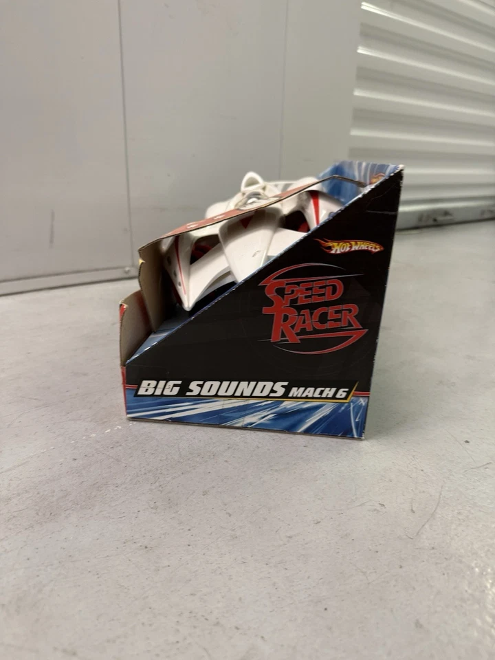 Hot Wheels Big Sounds Mach 6 Speed Racer - Image 4 of 4