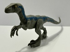 Jurassic World Fallen Kingdom Attack Pack Velociraptor "Blue" Action Figure