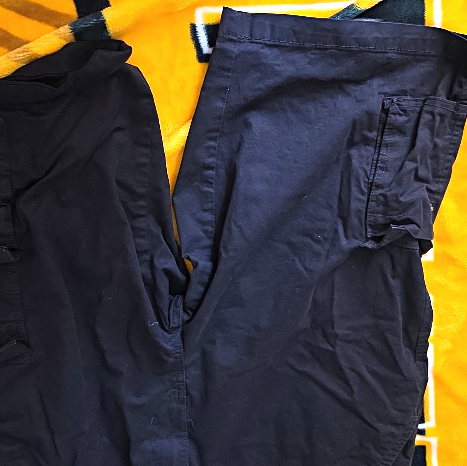 George Mens Black Solid Cargo Shorts Size 40 Flat Front Pockets Button