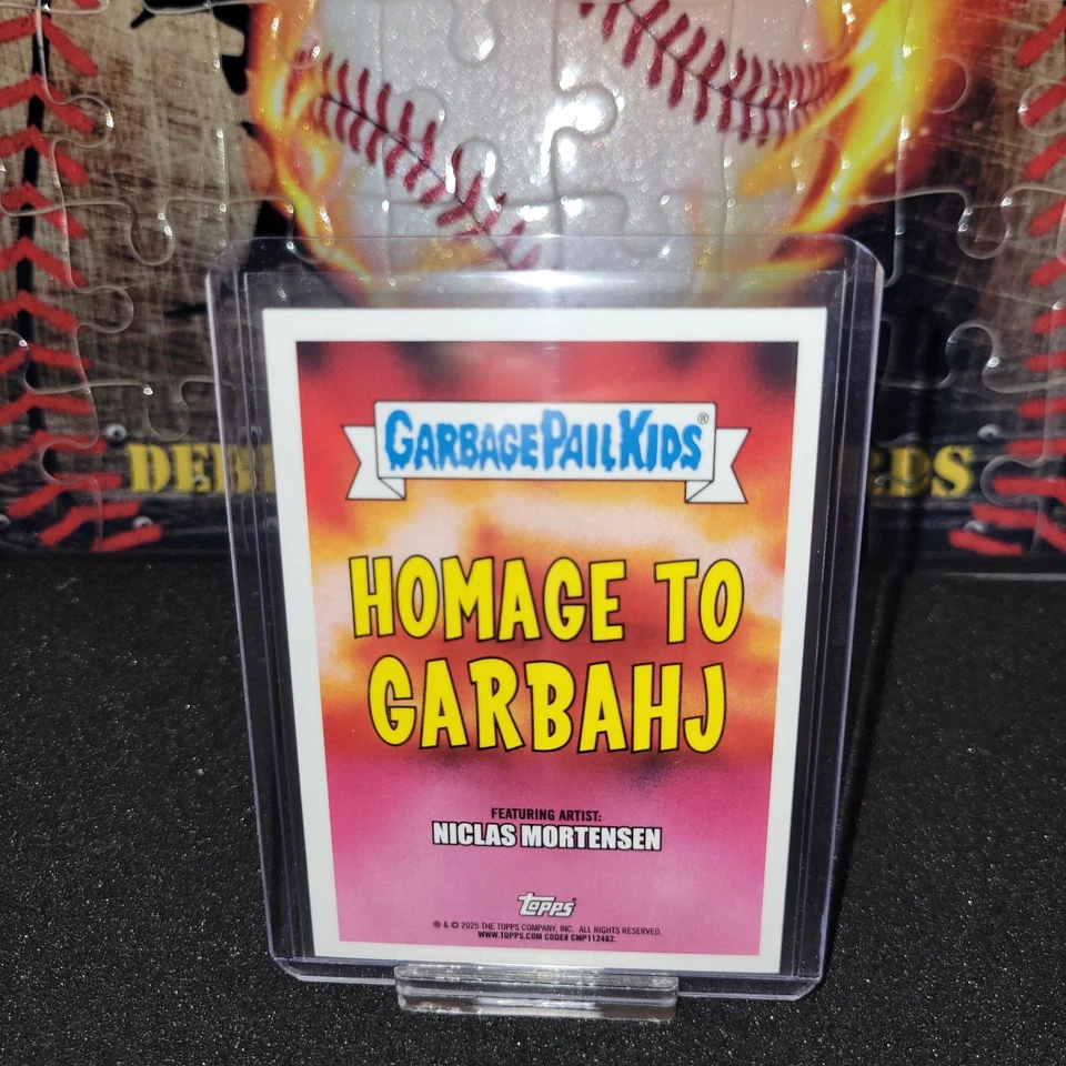 2025 TOPPS GPK Worst 40th Adam Bomb Garbahj Niclas Mortensen GARB-30 Orange /25 - Image 2 of 2