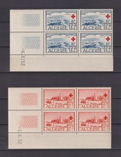 ALGERIE . N ° 300 / 301 . BLOCS  DE  QUATRE COINS  DATES  NEUFS ** .  SUPERBE .