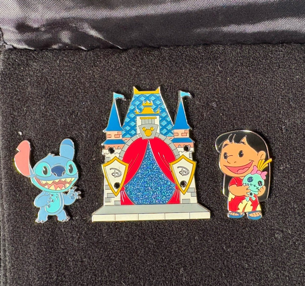 Disney Lilo and Stitch Build-a-Pin Starter Set With Scrump PP171267