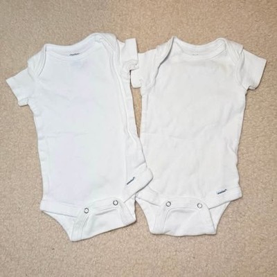 Organic Cotton Baby Onesies 0-3M White Gerber (2 Pack Basics)