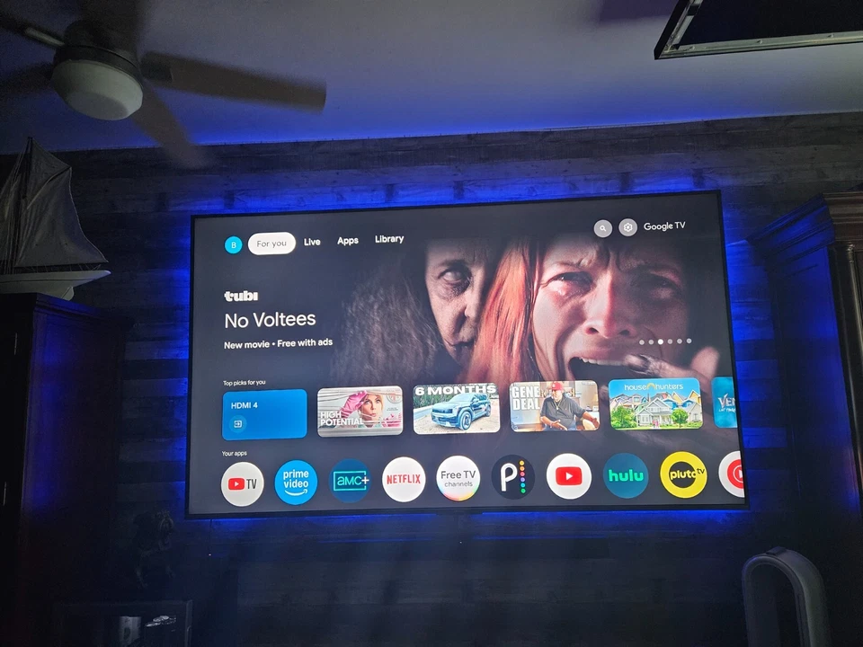 Hisense - 100" Clase U76 Serie QLED 4K UHD Smart Google TV USADO Foto 4 de 4